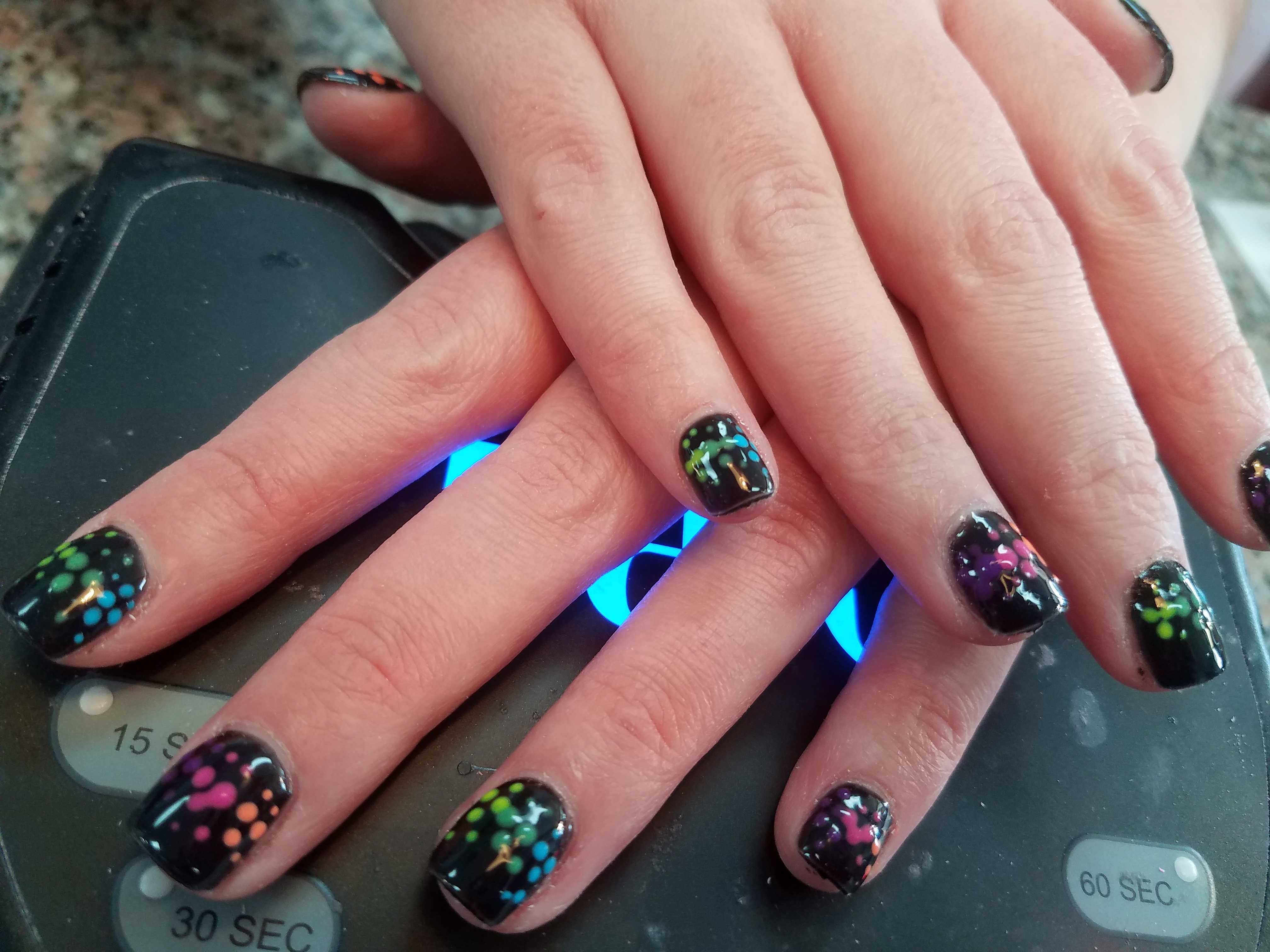 nails